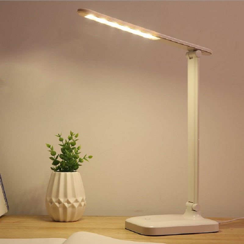 Eye protection charging lamp