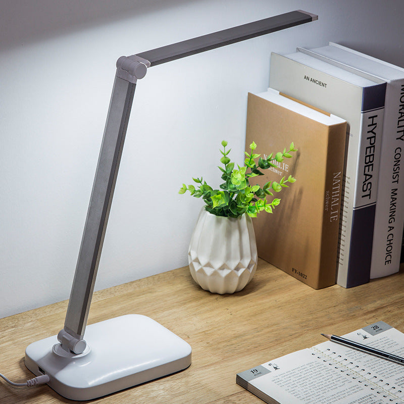 Eye protection charging lamp